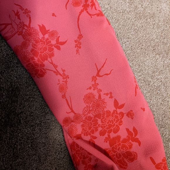 Dress - Picture 4 of 4